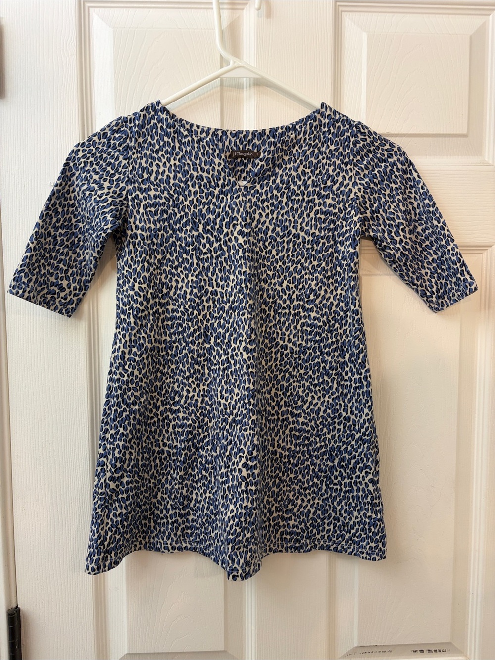 J. McLaughlin Blue and White Leopard-Print Casual Top